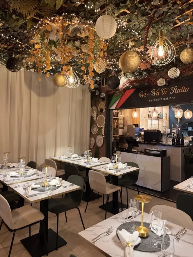 Innenraum des Restaurants – Vi-Va La Italia, Playa del Inglés